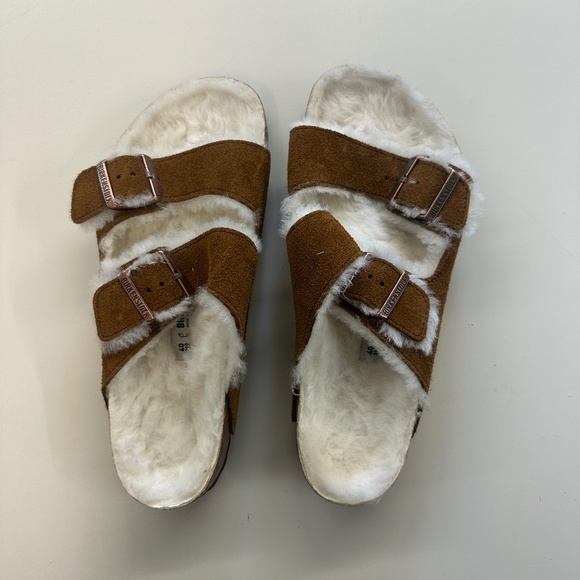 BRAND NEW Birkenstock Arizona Shearling Suede Leather in Mink Shoes - Picture 1 of 5